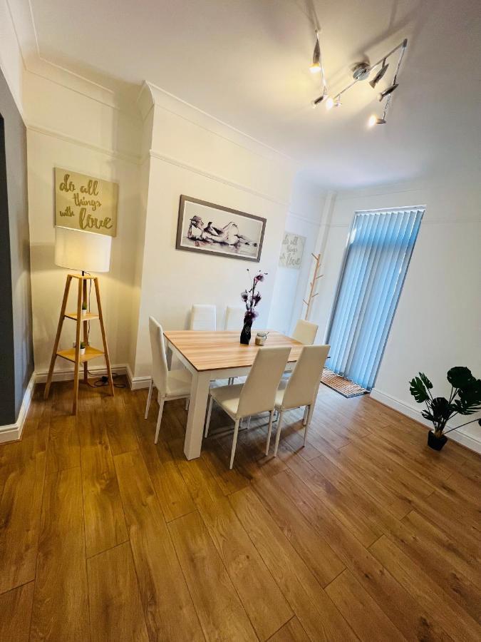 Luxurious Modern House In Anfield! Close To Lfc, Efc, City Centre!!! Liverpool Esterno foto